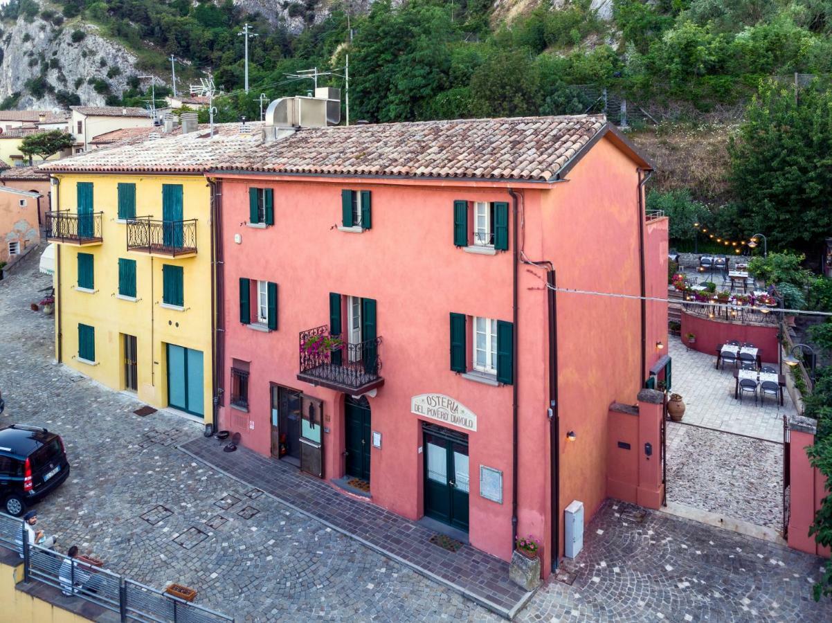 La Locanda Del Povero Diavolo Torriana Exterior foto