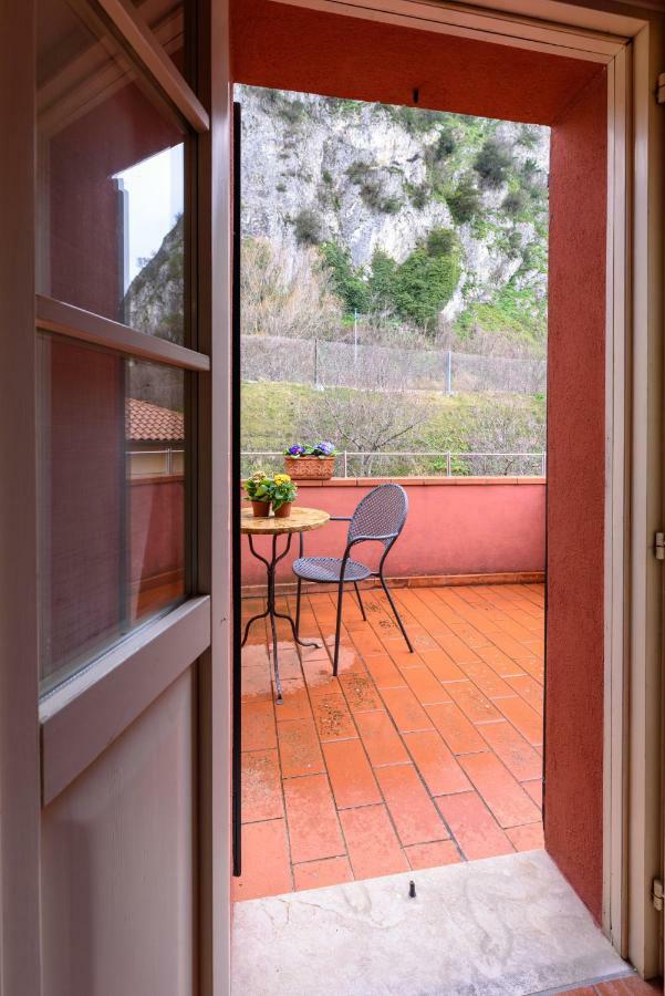 La Locanda Del Povero Diavolo Torriana Exterior foto